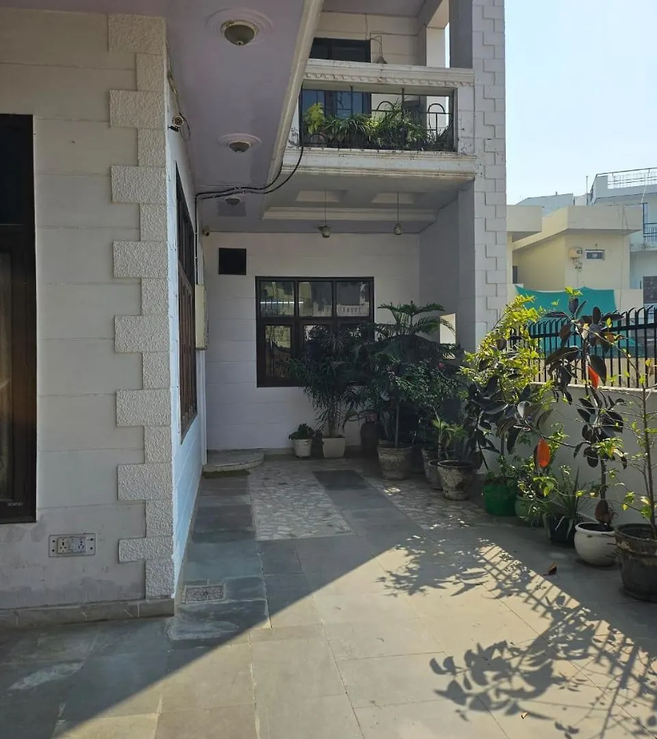 Raghuvansh Cottage Stay Gurgaon 0*,  India